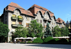 Ultra-central apartment in the Dauerbach Palace
